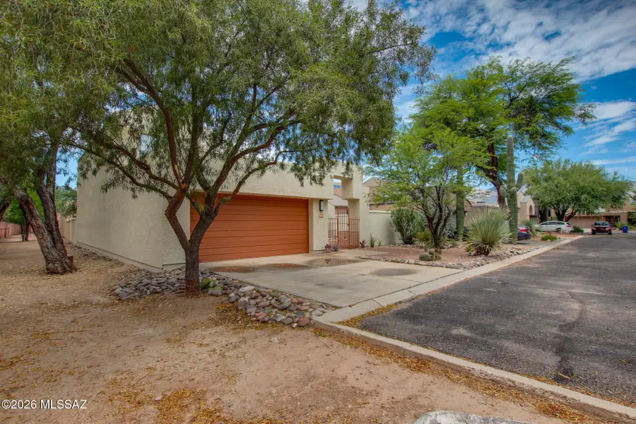 3151 N Tamarisk, Tucson, AZ 85712 - #2