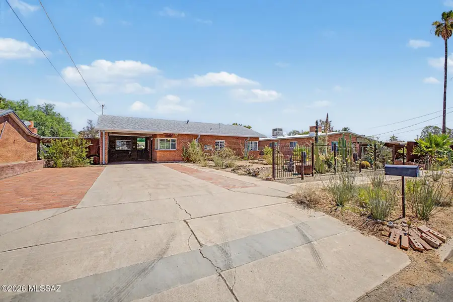 5521 E Bellevue, Tucson, AZ 85712 - #3