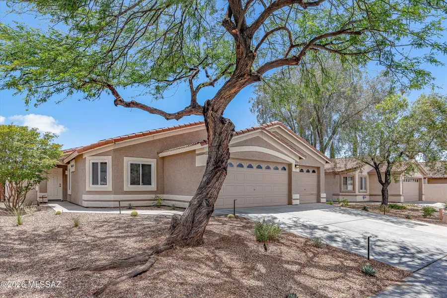 2534 E Chipped Stone, Oro Valley, AZ 85755 - #2