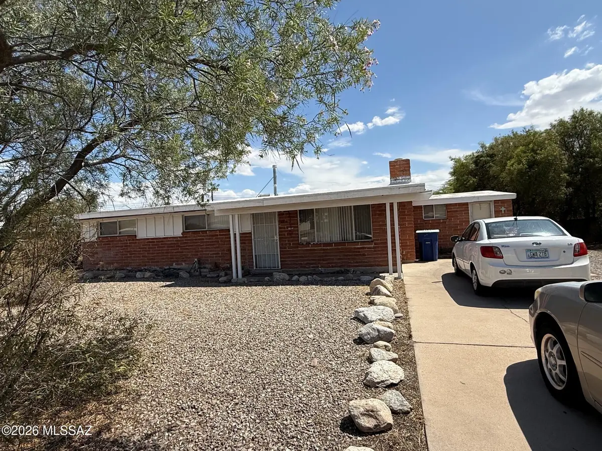 6926 E Kirkland, Tucson, AZ 85710 - #1