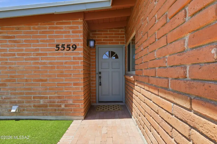 5559 E Rosewood, Tucson, AZ 85711 - #2