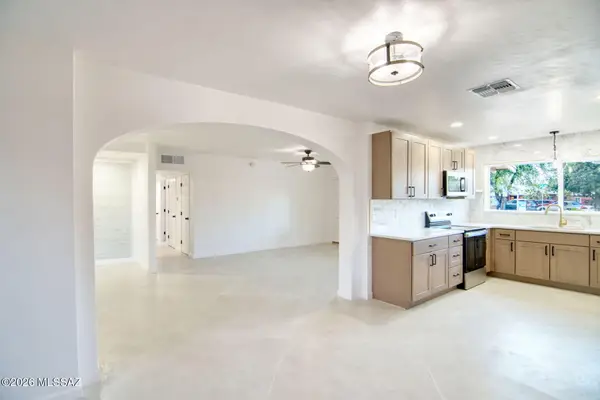 4826 E Bellevue, Tucson, AZ 85712