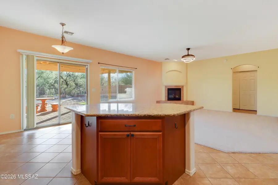 86 E Calle Trona, Green Valley, AZ 85614 - #3