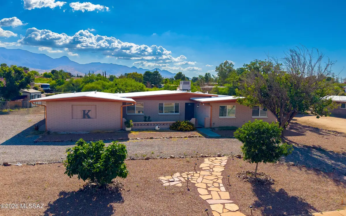 2002 S Town And Country, Sierra Vista, AZ 85635 - #1
