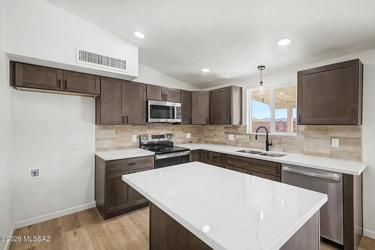 7921 N Paul Revere, Tucson, AZ 85741 - #1