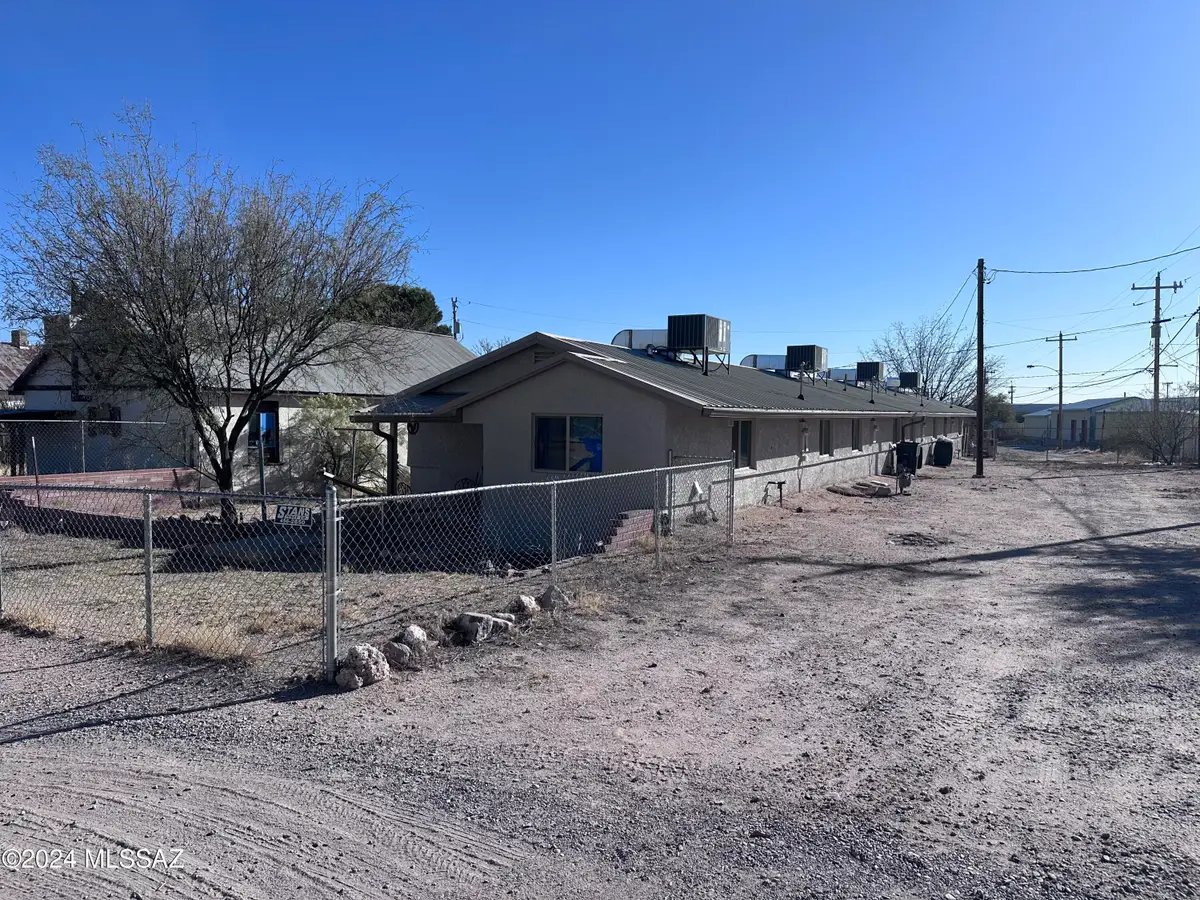 172 N Shady, Benson, AZ 85602 - #1