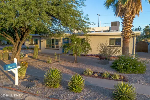 5864 E Eastland, Tucson, AZ 85711