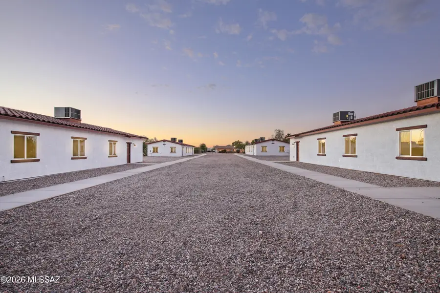 374 E Corona, Tucson, AZ 85756 - #2
