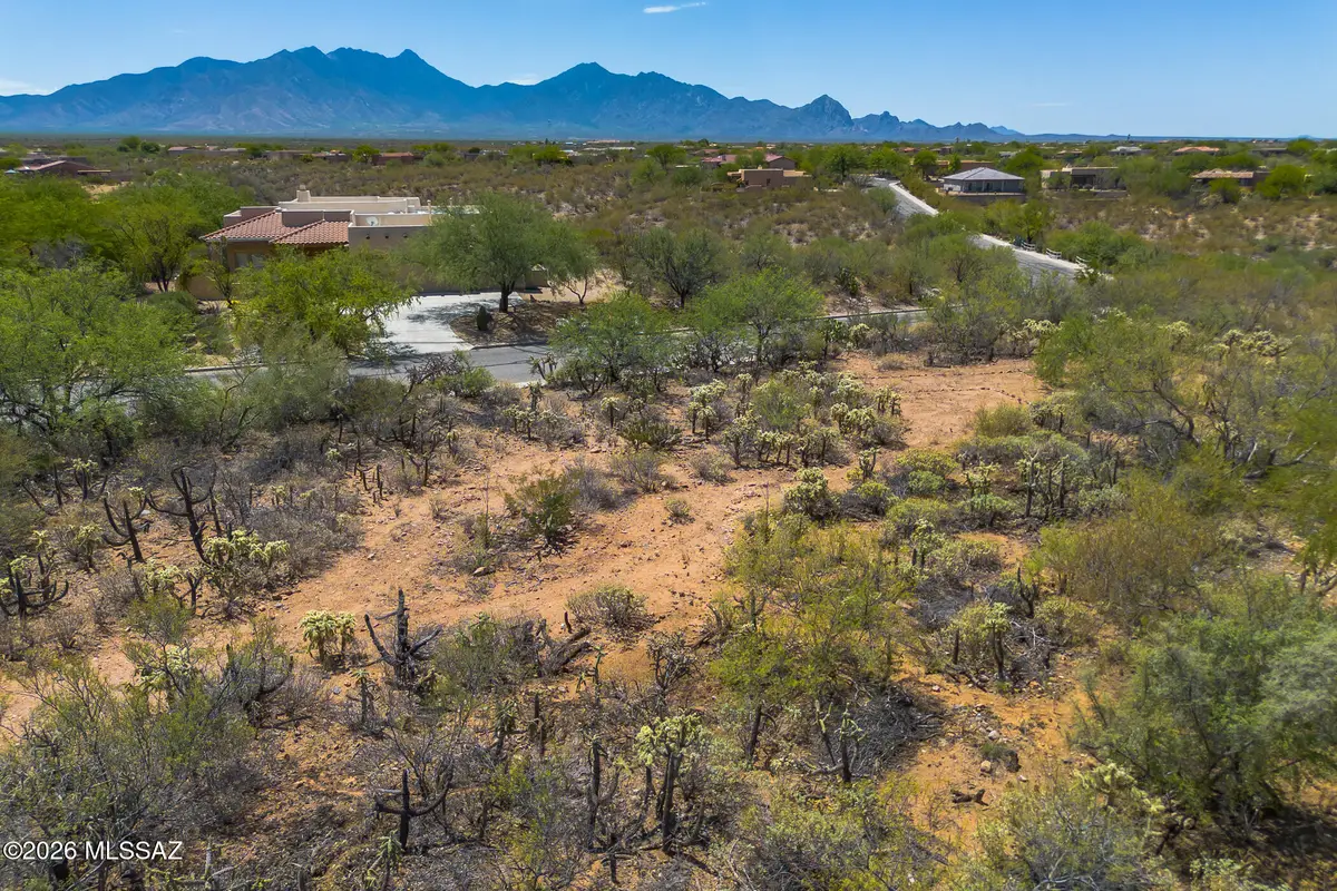 926 E Florida Saddle, Green Valley, AZ 85614 - #1
