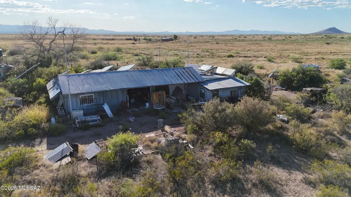 110 E Erie, Douglas, AZ 85607 - #1