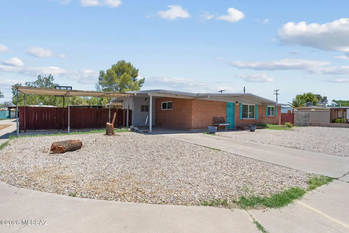 1524 W La Pasadita, Tucson, AZ 85705 - #1