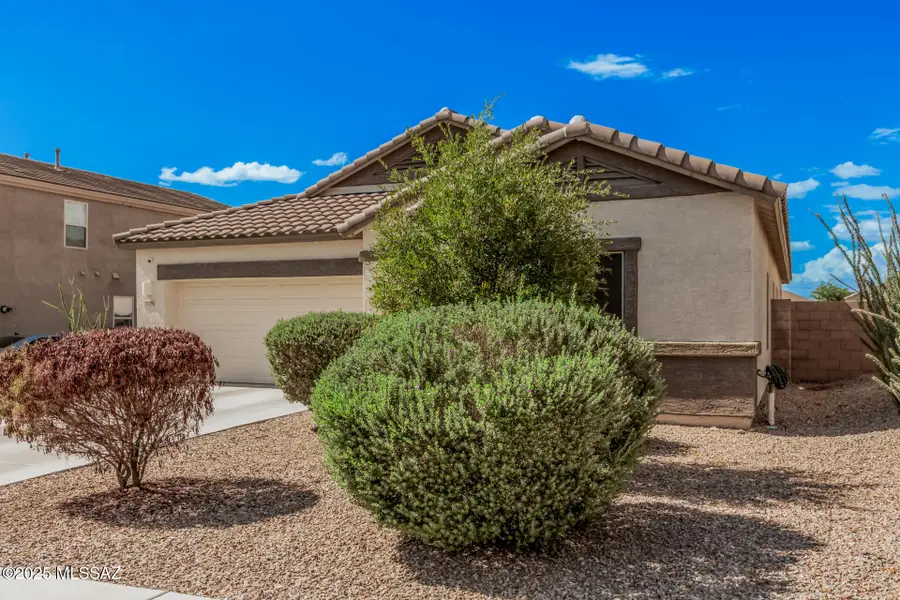 276 W Charles L Mckay, Vail, AZ 85641 - #2