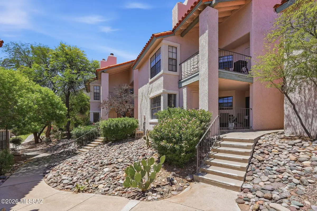 6490 N Tierra De Las Catalinas, Tucson, AZ 85718 - #1