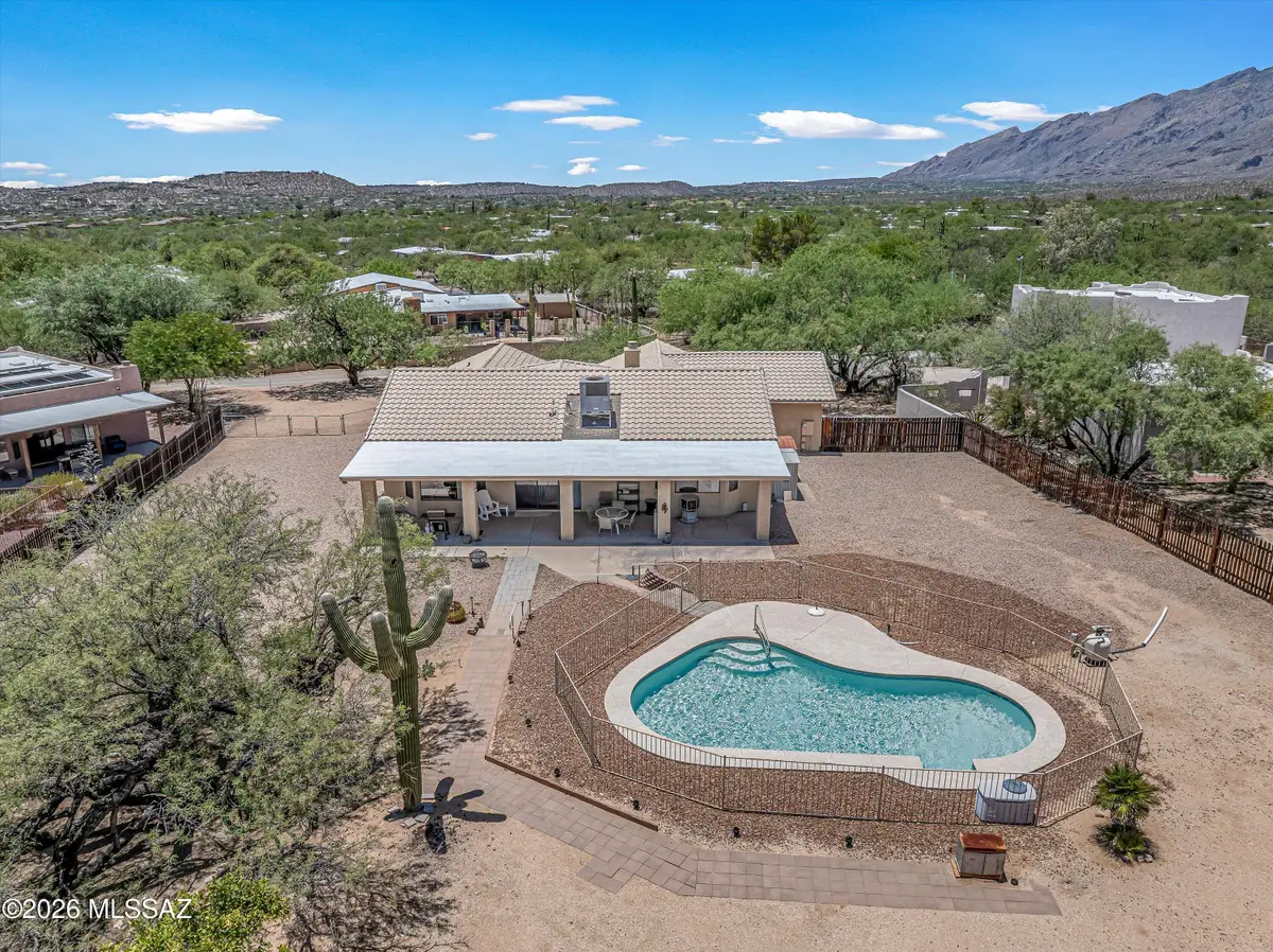 4940 N Castle Ridge, Tucson, AZ 85749 - #1