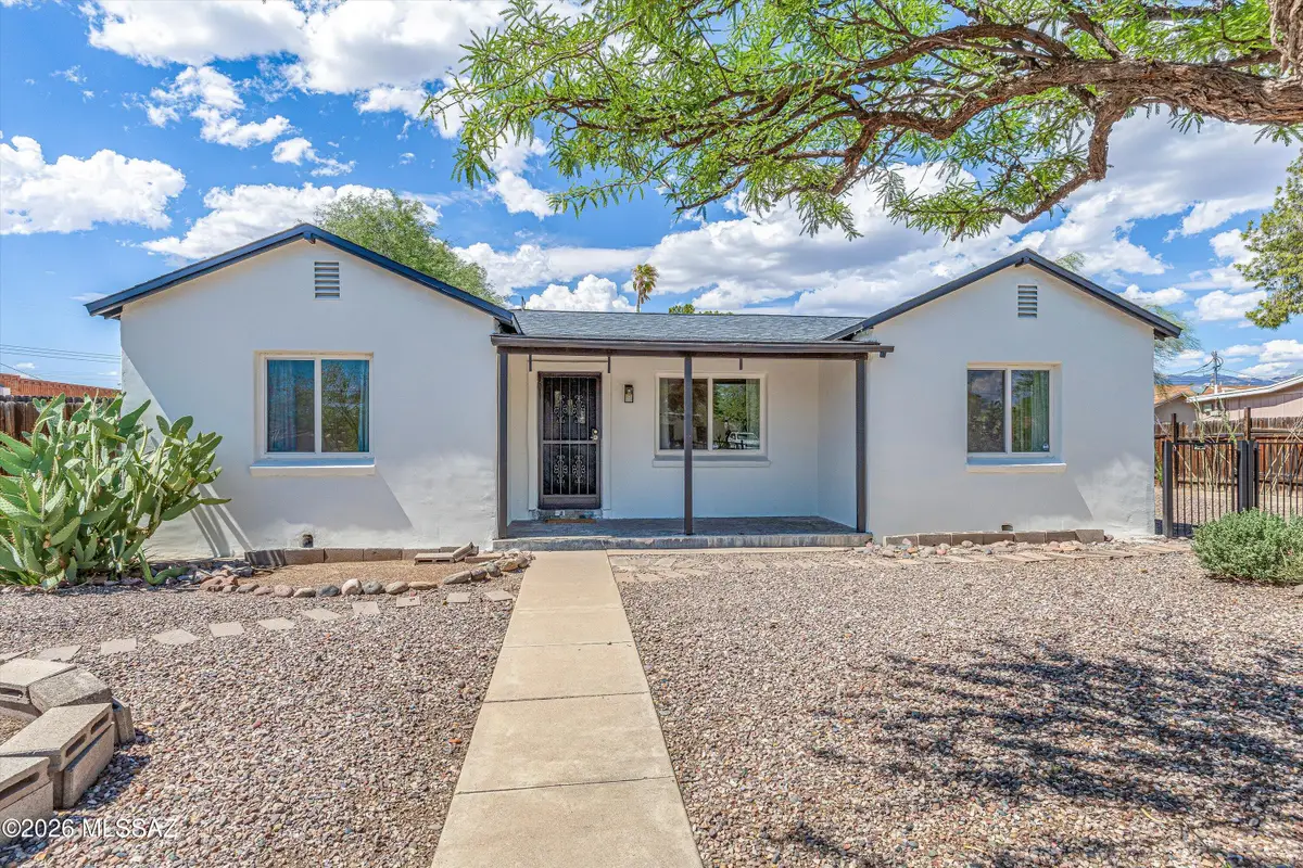 1101 E Hedrick, Tucson, AZ 85719 - #1