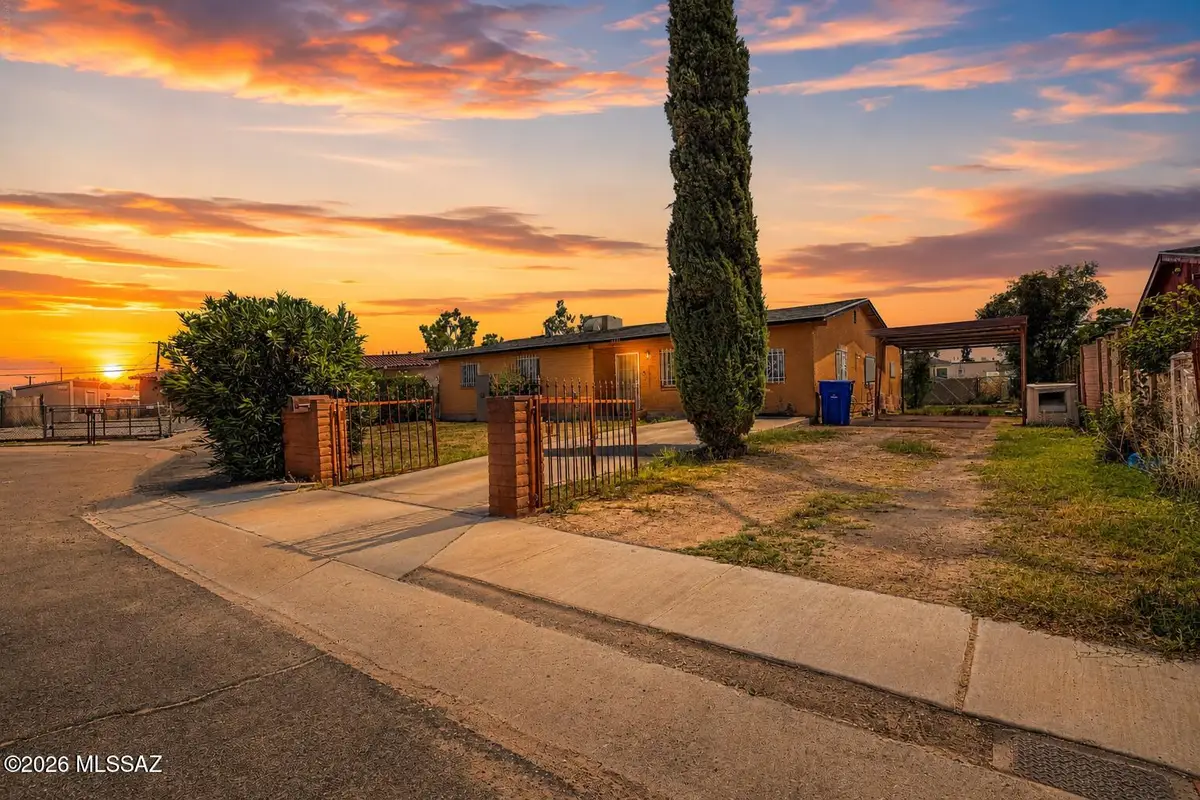 3249 S Capri, Tucson, AZ 85713 - #1