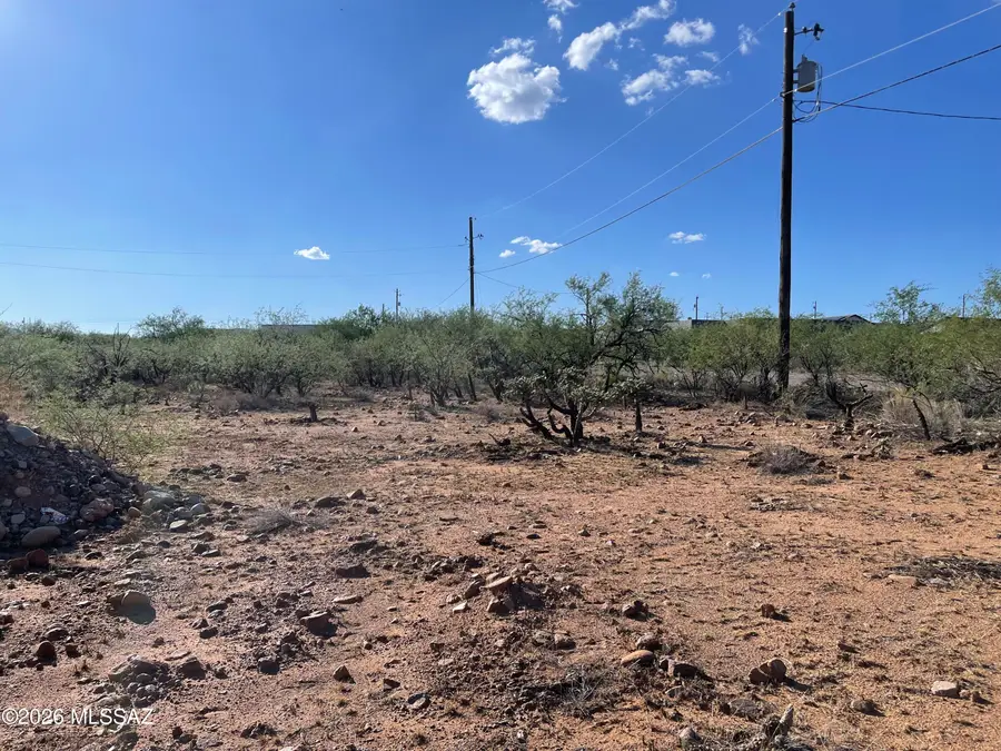 1828 Via Nueva Zelandia, Rio Rico, AZ 85648 - #2