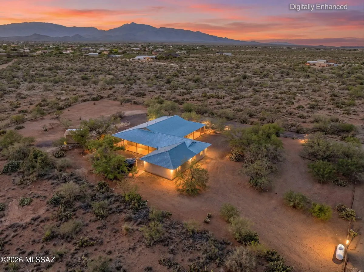 2701 E Sahuarita, Vail, AZ 85641 - #1