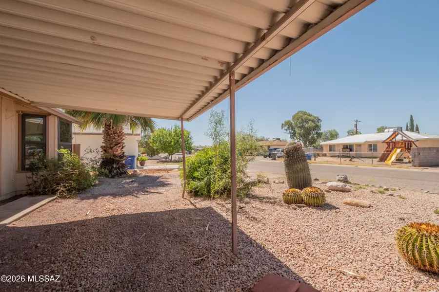 5632 E Calle Aurora, Tucson, AZ 85711 - #3