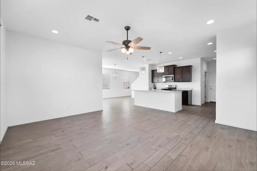 7801 S Walnutview, Tucson, AZ 85757 - #2