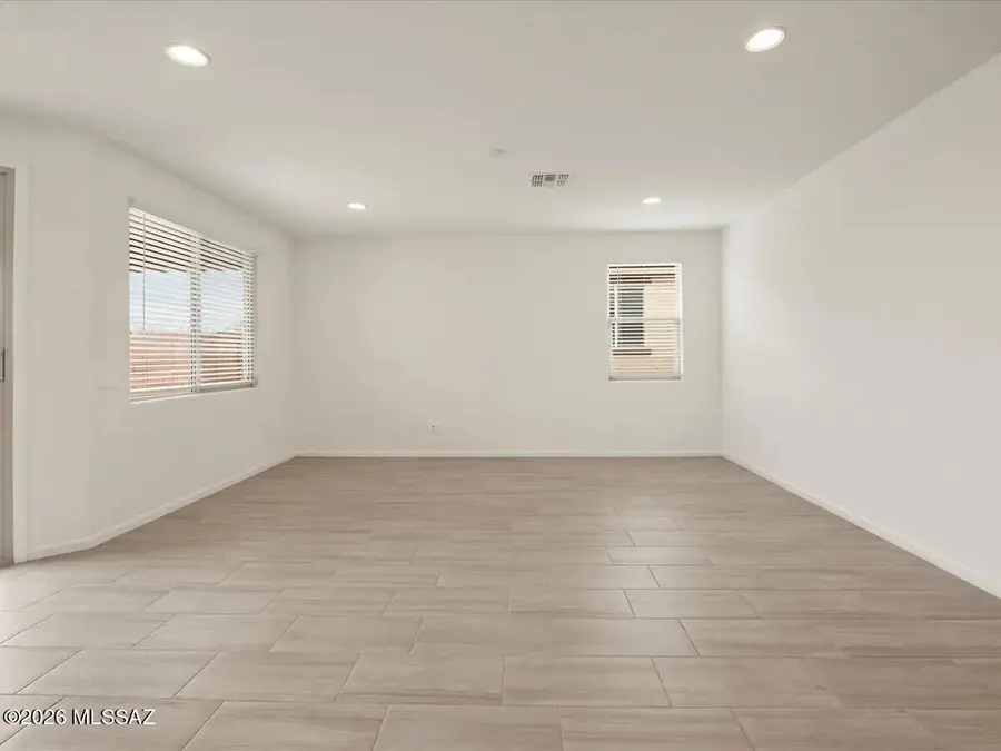 7570 S Kinglet, Tucson, AZ 85747 - #2