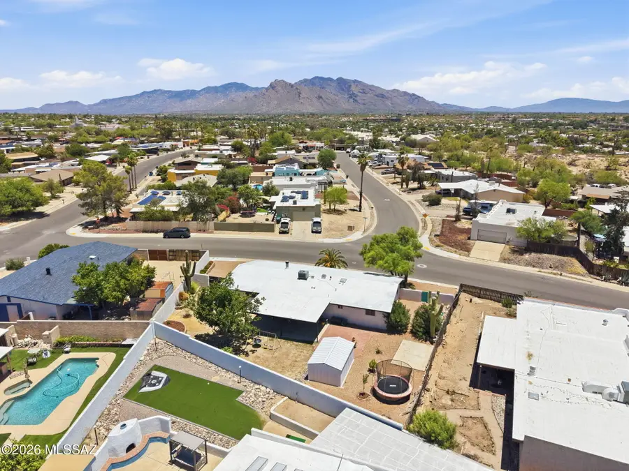 7425 N North Aire, Tucson, AZ 85741 - #3