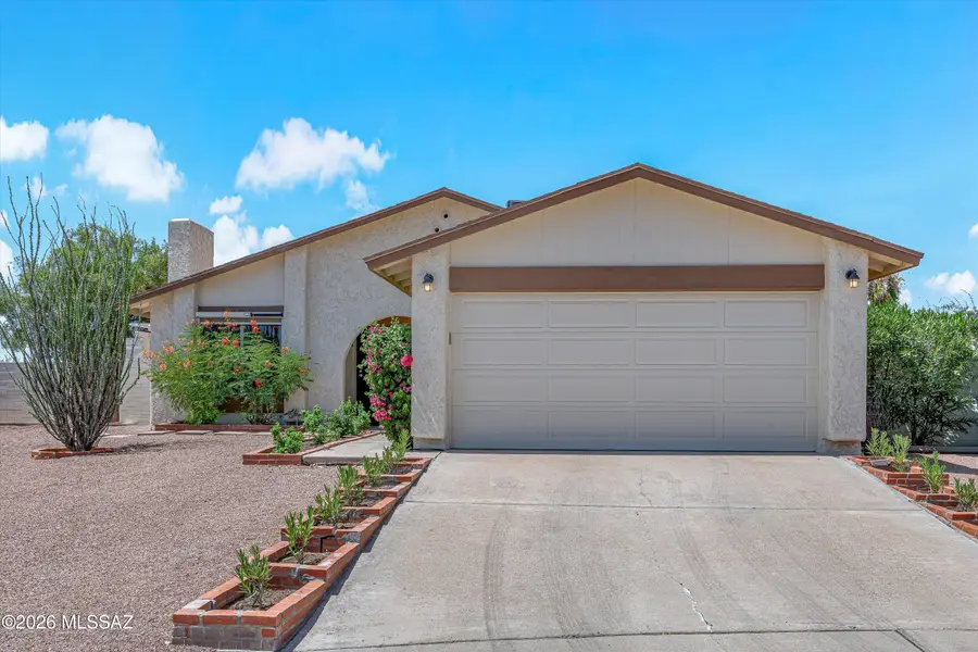 2672 S Black Moon, Tucson, AZ 85730 - #3