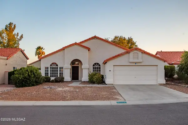9413 N Warbler, Tucson, AZ 85742
