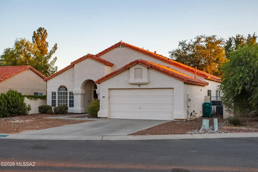 9413 N Warbler, Tucson, AZ 85742 - #2