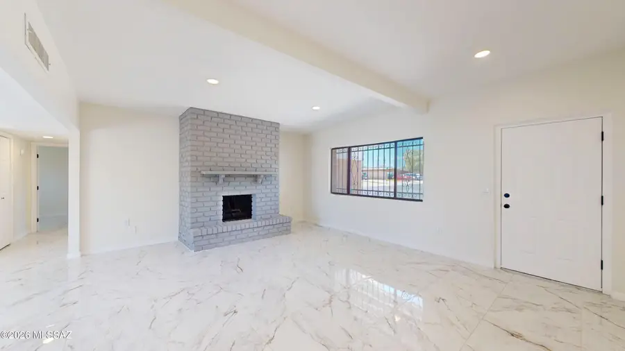 9051 E Cooper, Tucson, AZ 85710 - #3