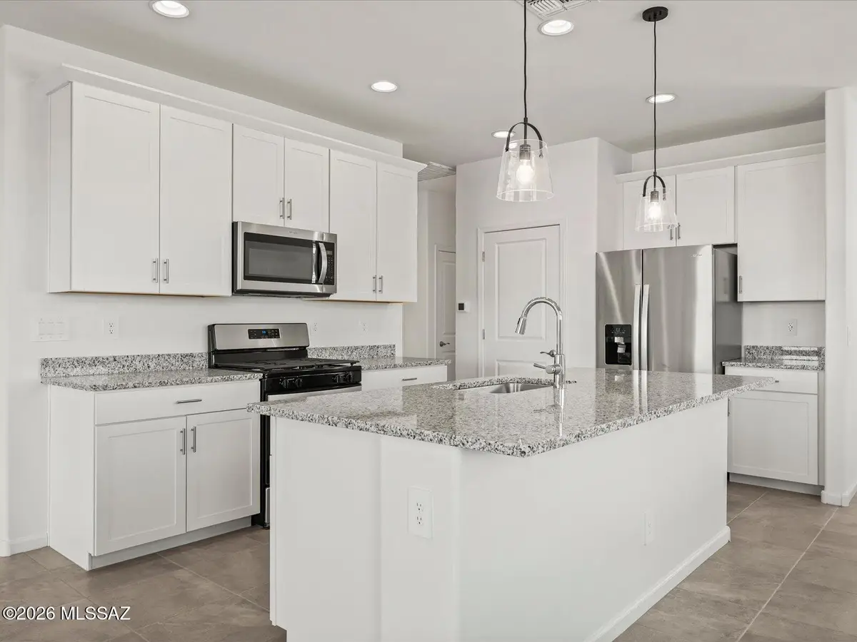 5180 W Bowen House, Tucson, AZ 85757 - #1