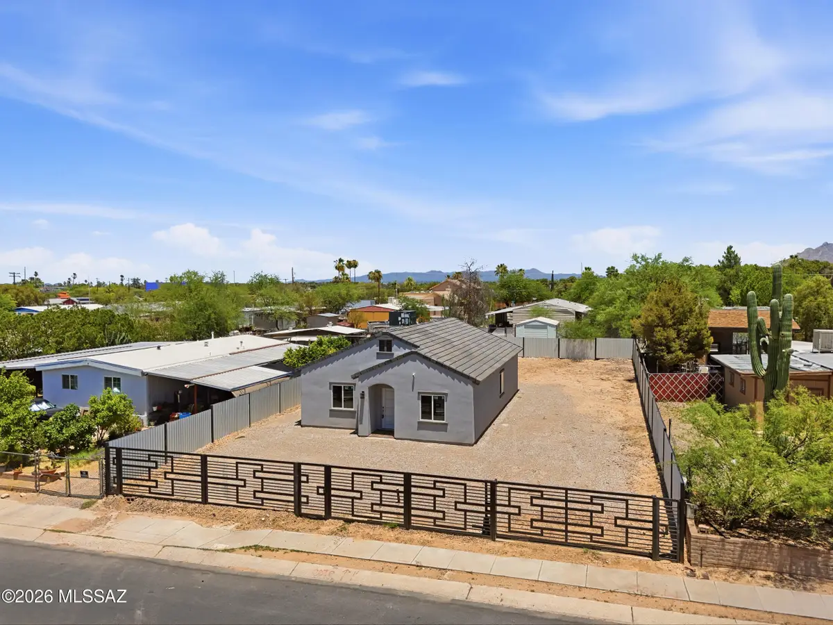 642 W Florence, Tucson, AZ 85705 - #1