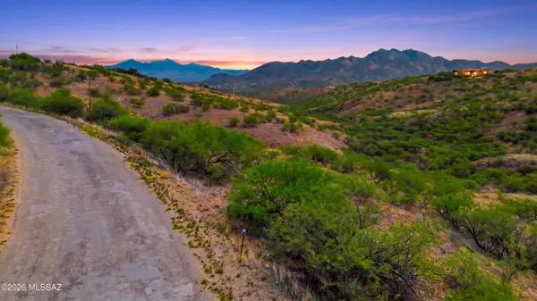 1469 Circulo Jacona, Rio Rico, AZ 85648