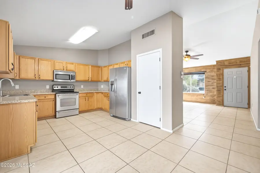 8697 N Golden Moon, Tucson, AZ 85743 - #3