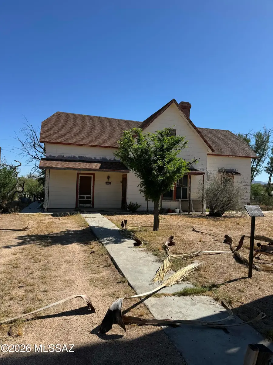 305 E 3rd, Benson, AZ 85602 - #2