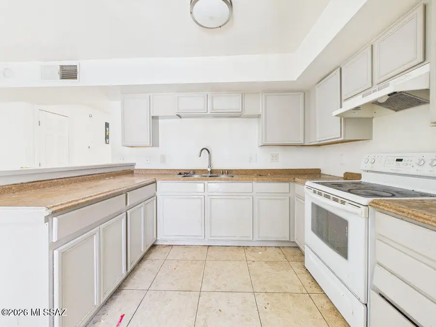5860 S Del Moral, Tucson, AZ 85706 - #2