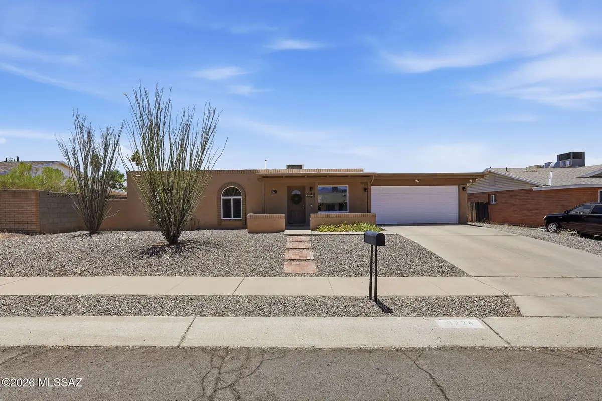 9224 E Baker, Tucson, AZ 85710 - #1