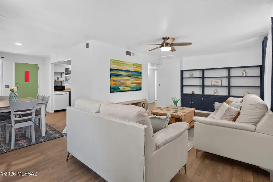 117 W George Truit, Corona De Tucson, AZ 85641 - #2