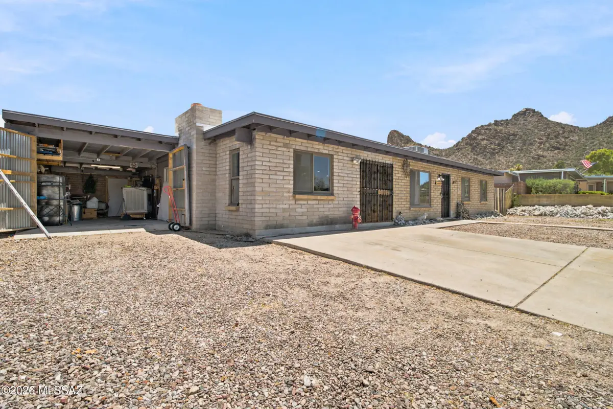 3149 W Montana, Tucson, AZ 85746 - #1
