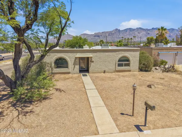 2501 E Greenlee, Tucson, AZ 85716