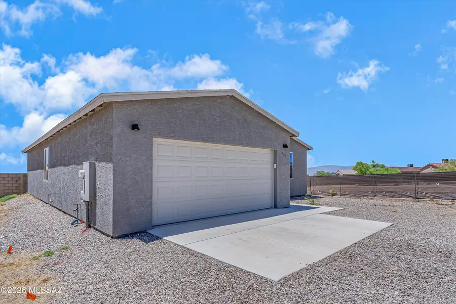 200 S Atlanta, Vail, AZ 85641 - #3