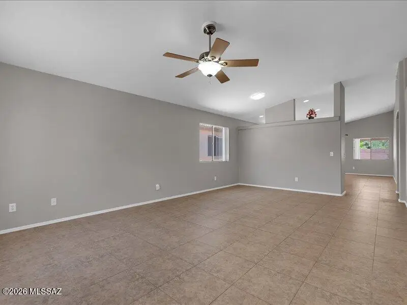 2818 W Medallion, Tucson, AZ 85741 - #3