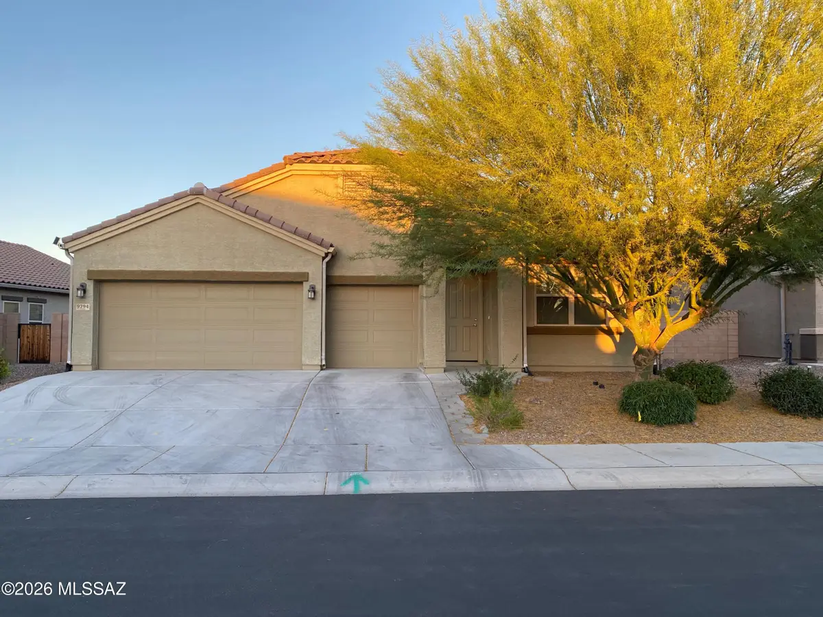 9794 N Howling Wolf, Marana, AZ 85653 - #1