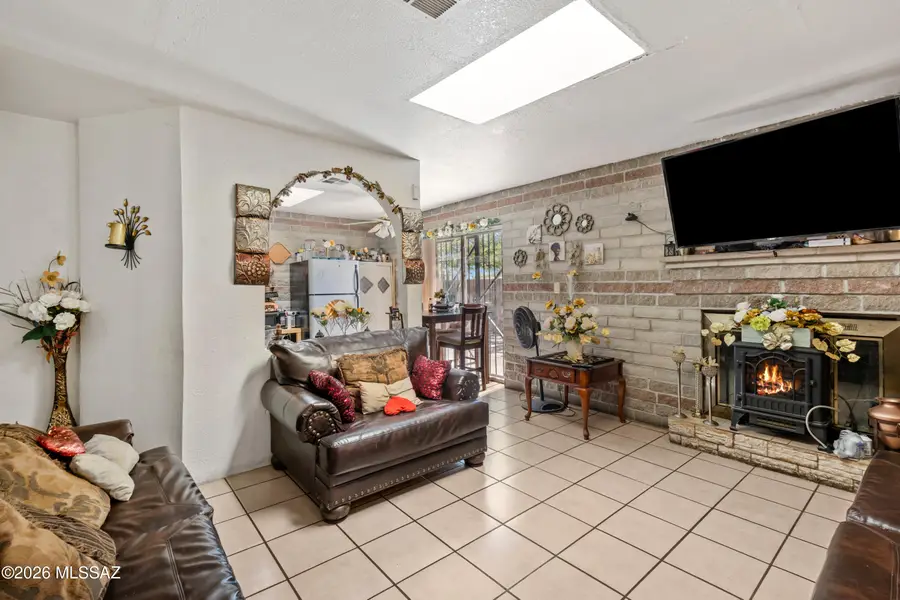 843 W Wyoming, Tucson, AZ 85706 - #3