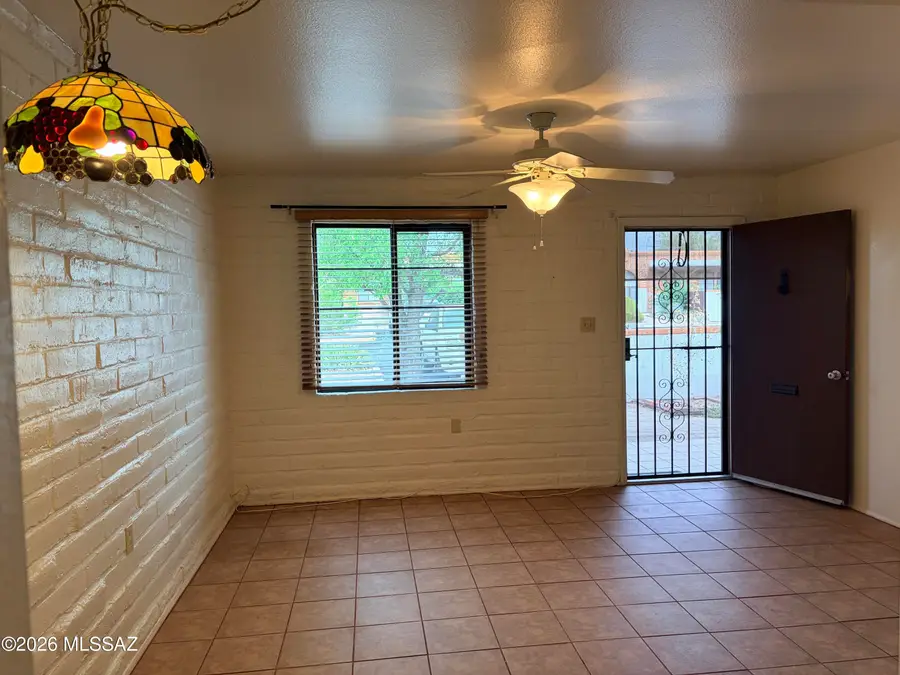 277 S Paseo Sarta, Green Valley, AZ 85614 - #2