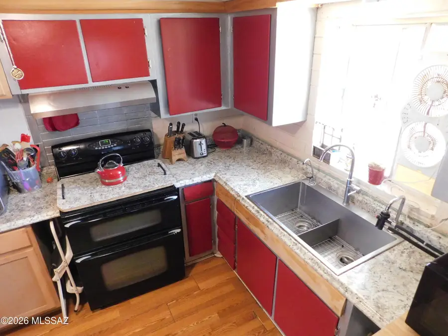 1418 S Calle De Rosas, Bisbee, AZ 85603 - #2