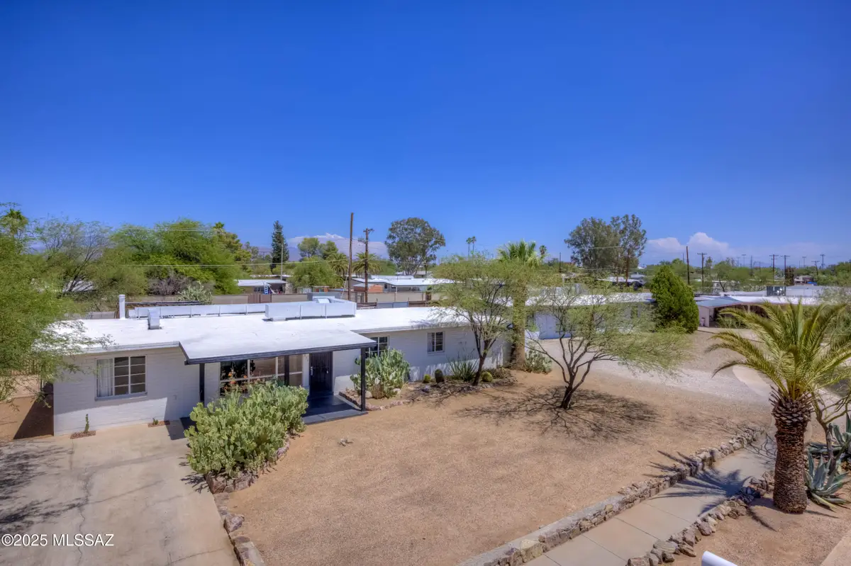 809 S Loyola, Tucson, AZ 85710 - #1