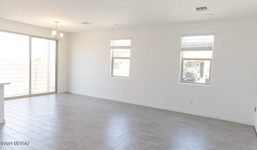 2671 S Oakenshield, Tucson, AZ 85730 - #3