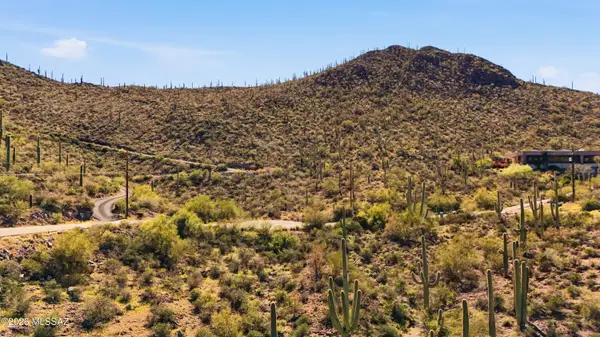 5241 W Crestview, Tucson, AZ 85745