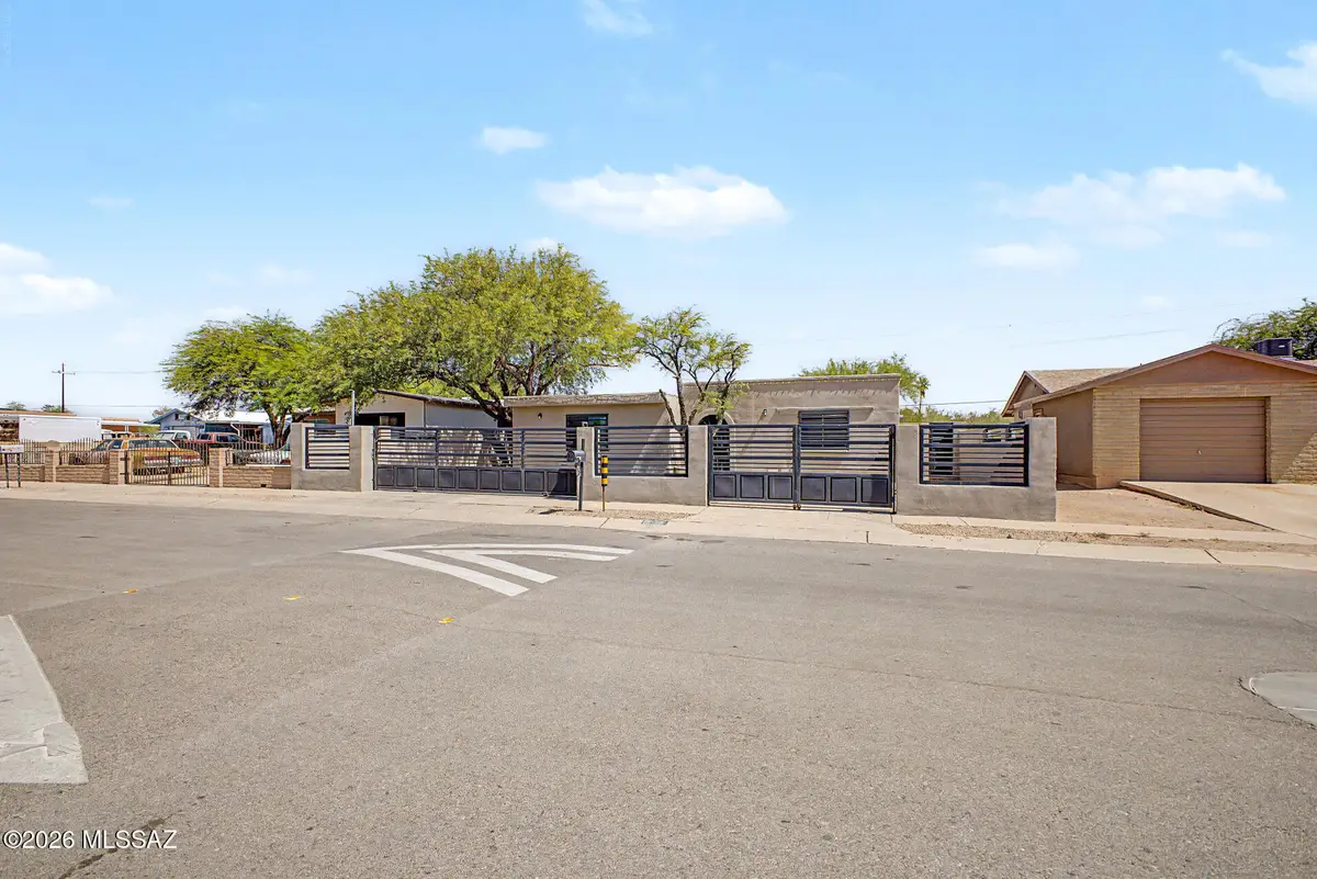 3024 W Tucker, Tucson, AZ 85746 - #1